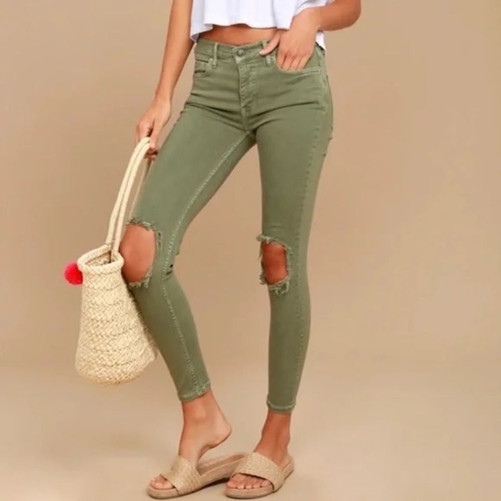 Free people Olive Distressed Skinny‎ Jeans Sz 27